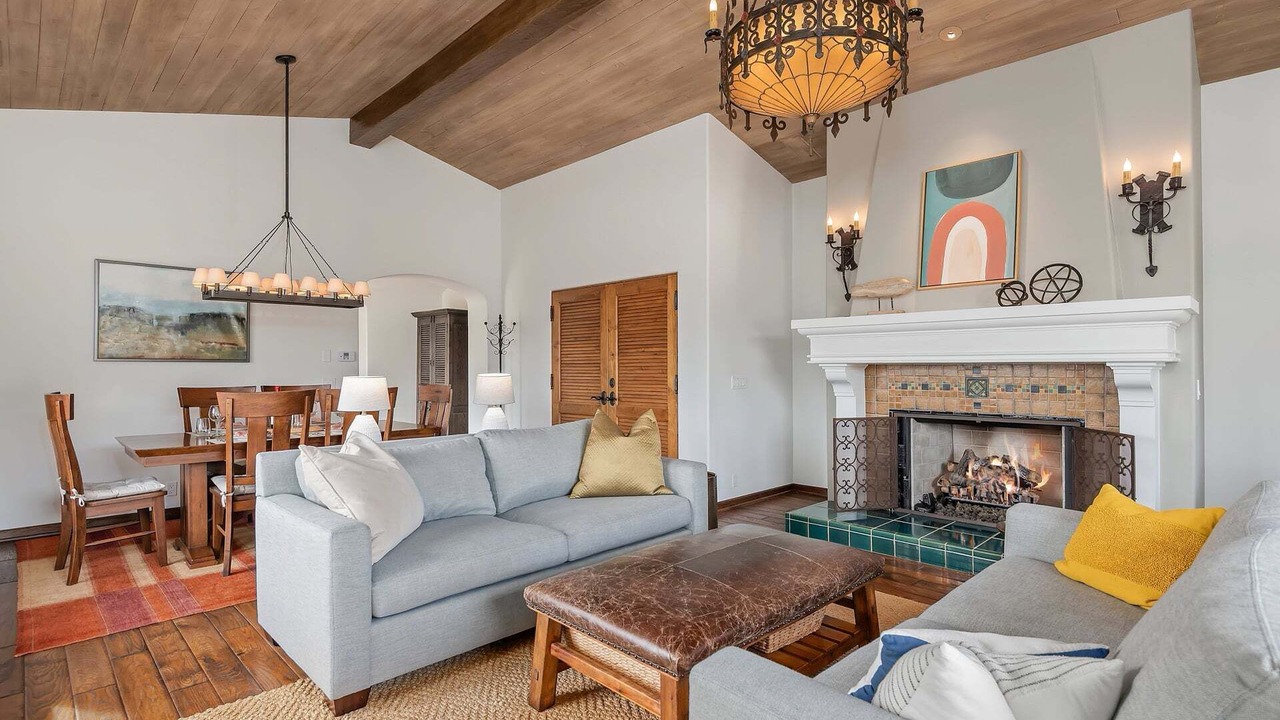 Photo of Livingroom in Laguna