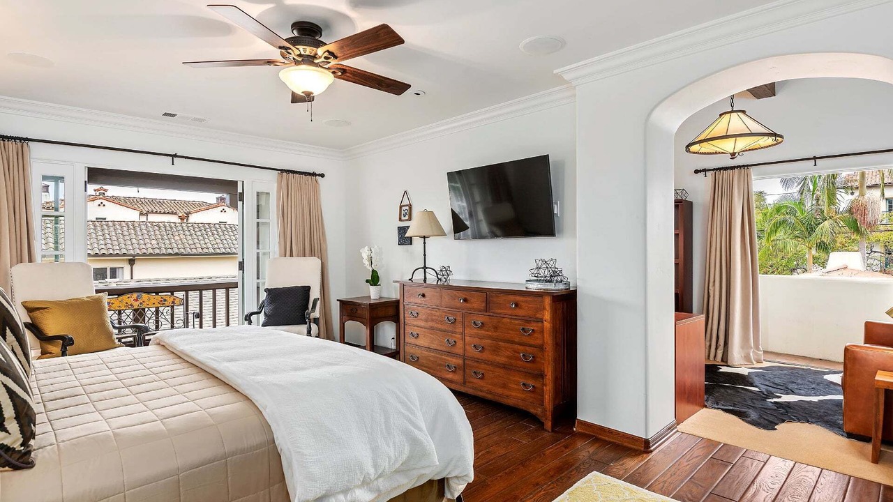 Photo of Bedroom in Laguna