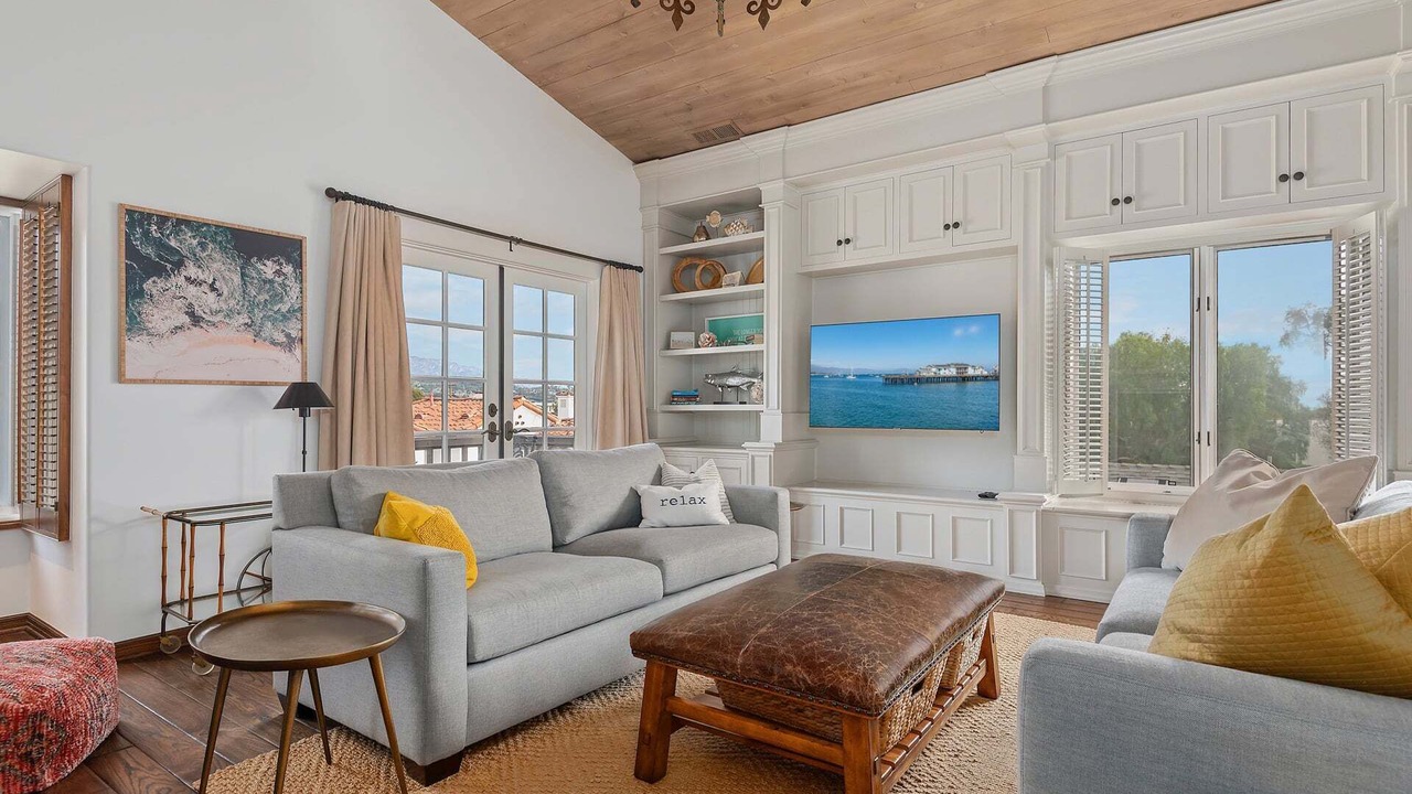 Photo of Livingroom in Laguna