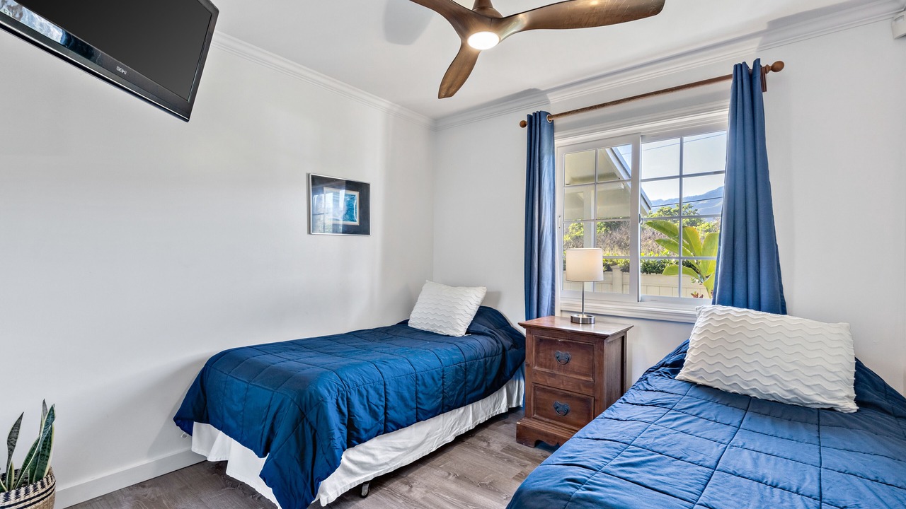 Photo of Bedroom in Waialua