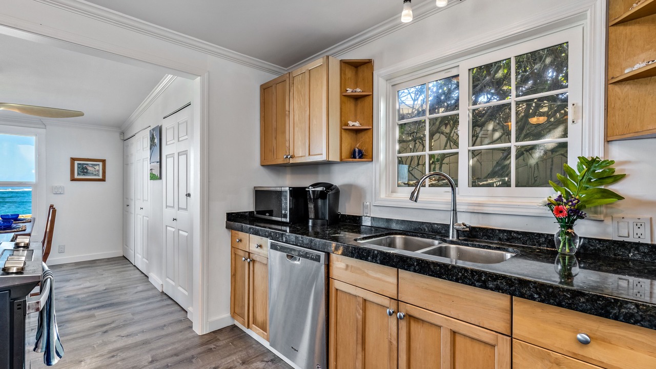 Photo of Kitchen in Waialua