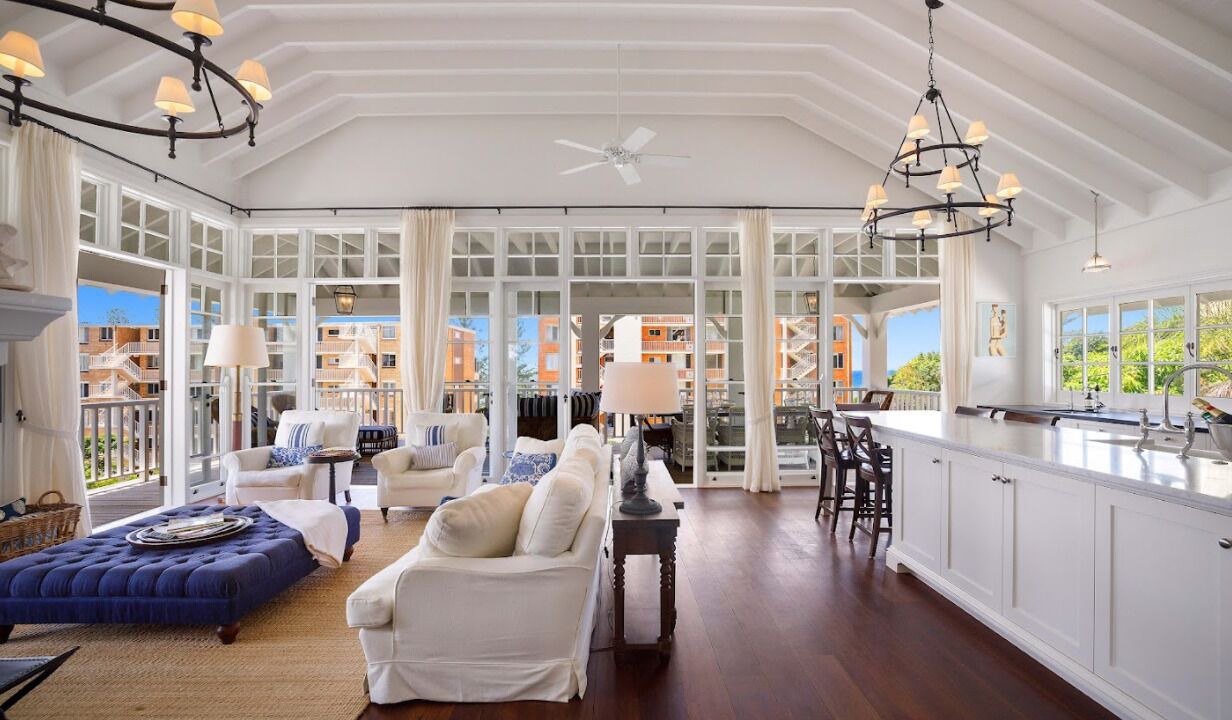 Photo of Livingroom in Burleigh Heads