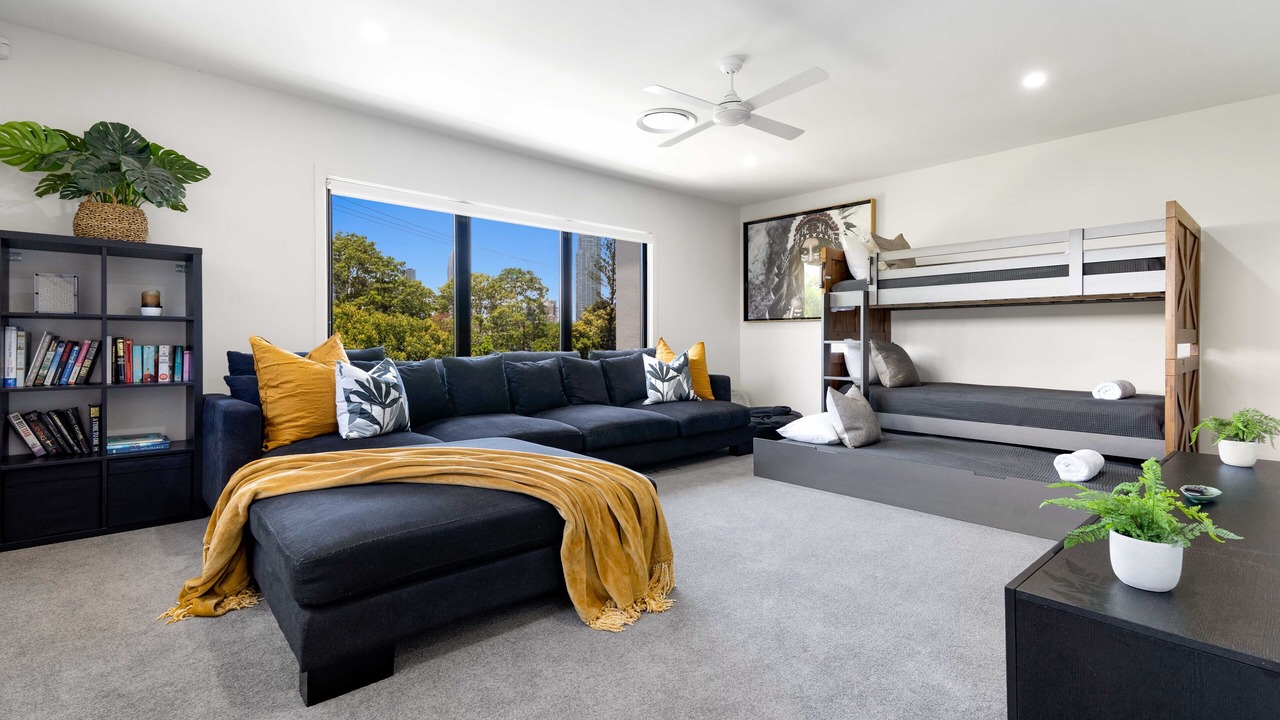 Photo of Livingroom in Surfers Paradise