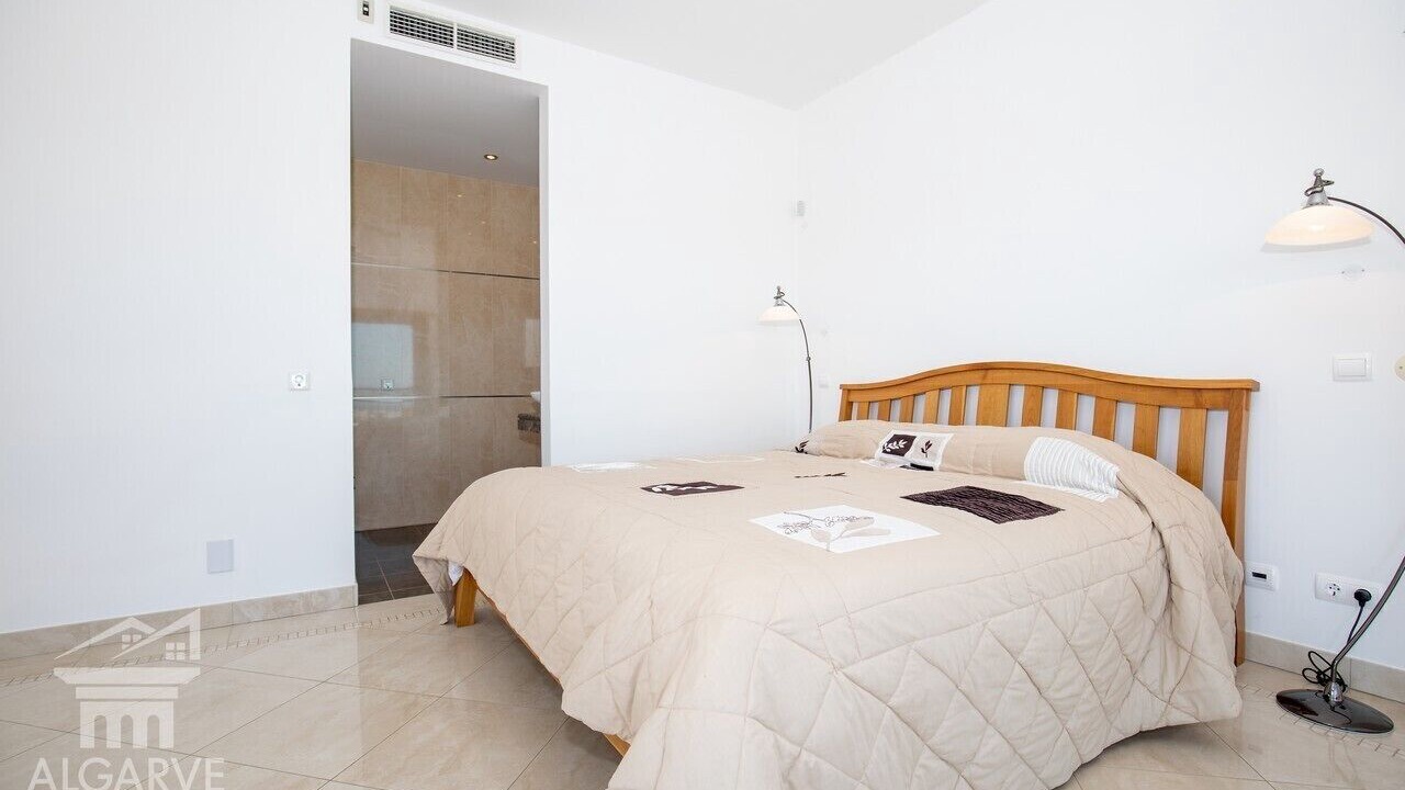 Photo of Bedroom in Albardeira