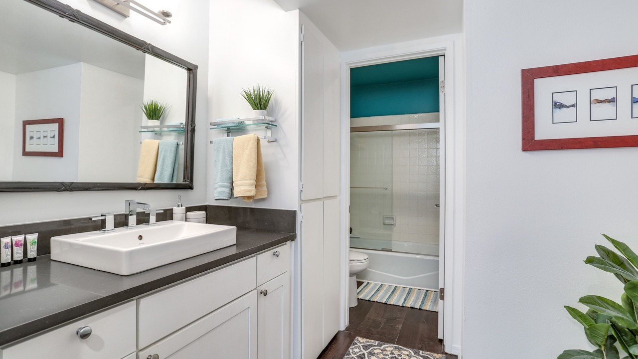 Photo of Bathroom in Sunrise Vista Chino