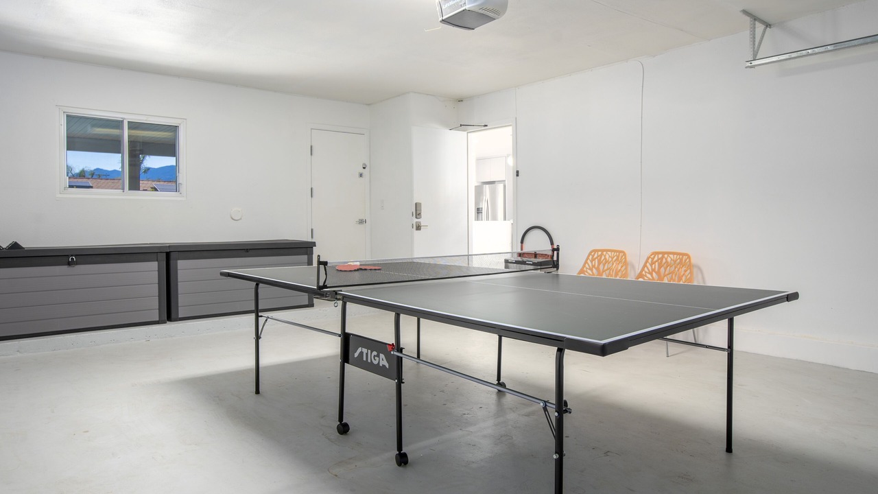 Photo of Bedroom in Racquet Club South