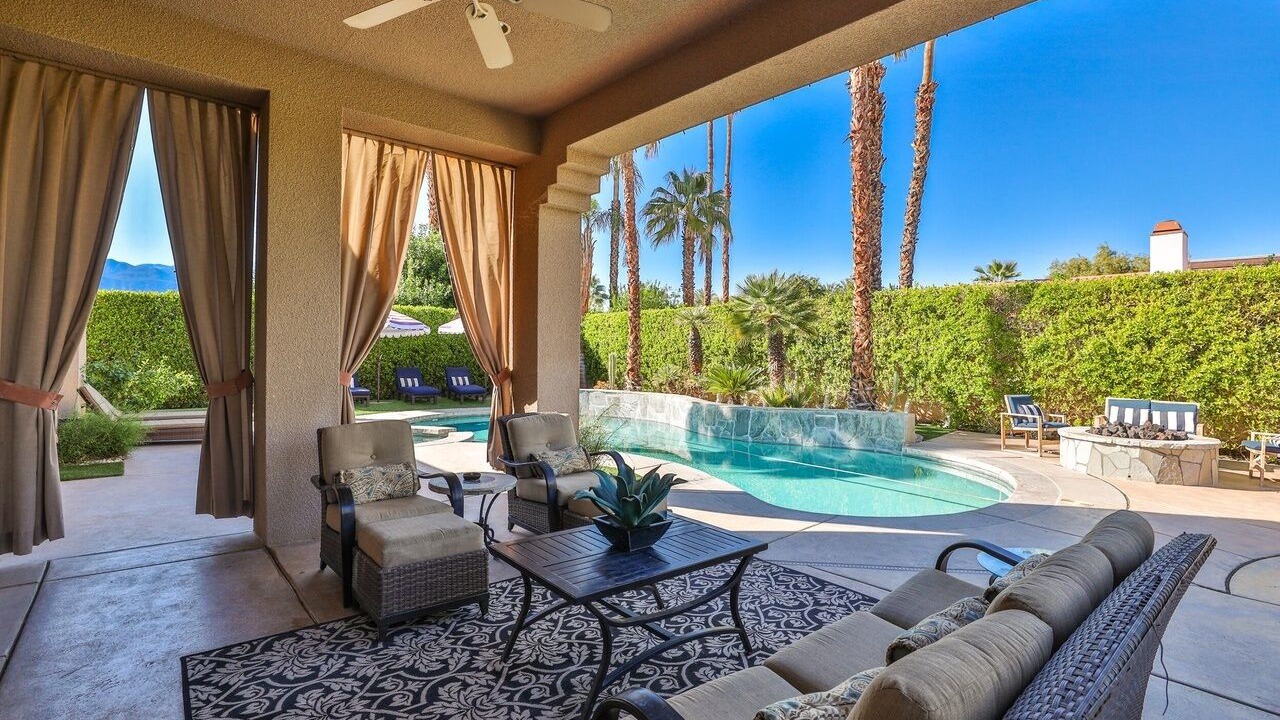 Photo of Outdoor in Artisan