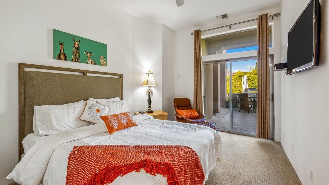 Photo of Bedroom in Artisan