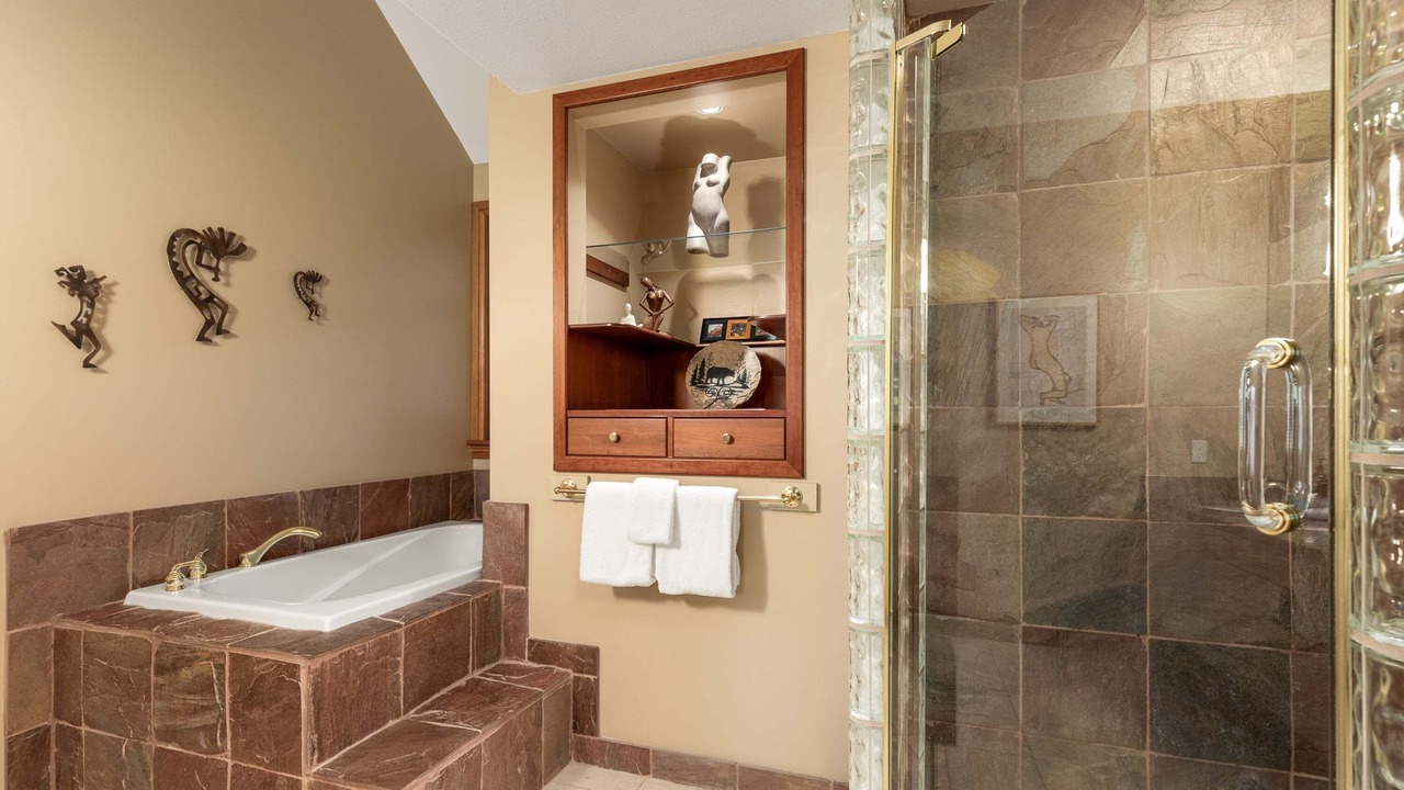 Photo of Bathroom in Nicklaus North