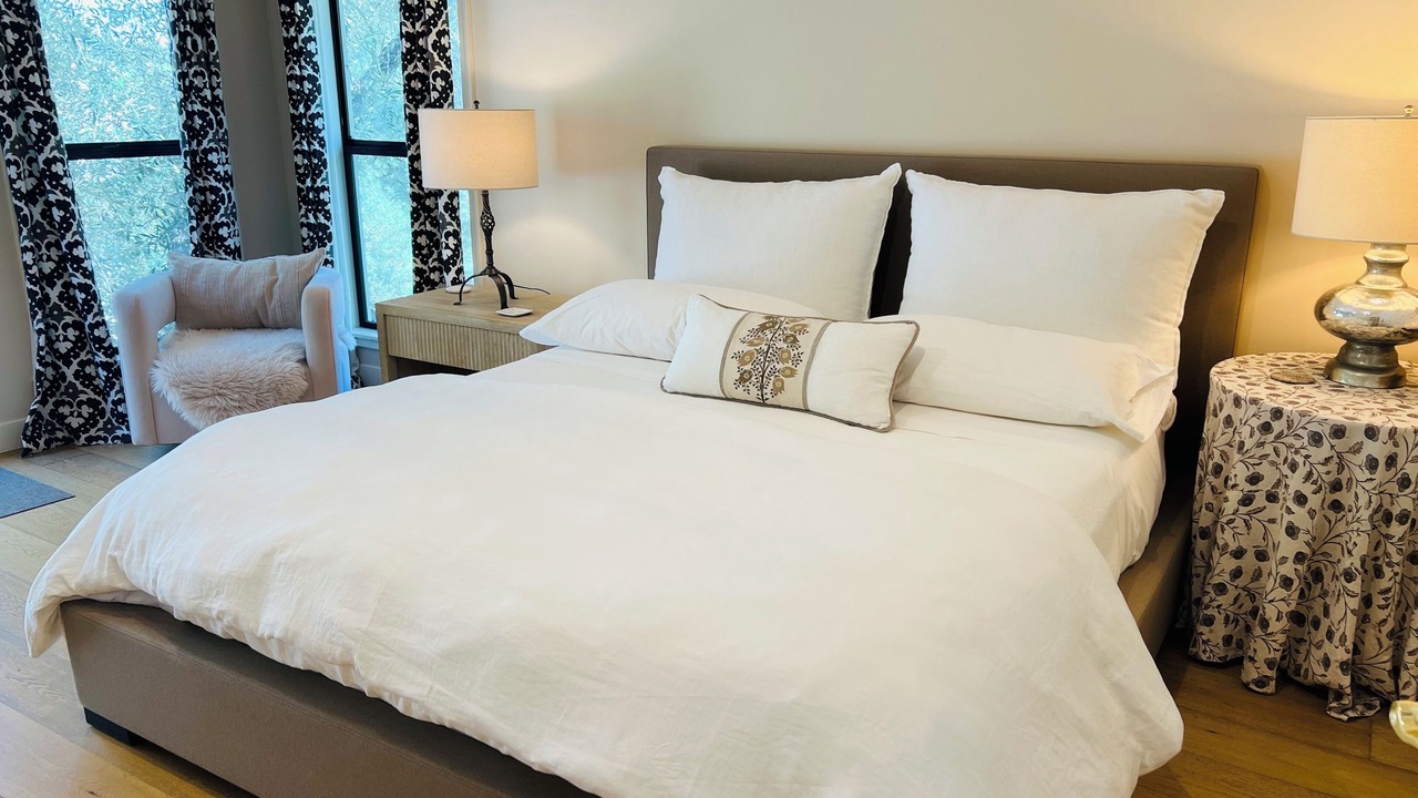 Photo of Bedroom in Ballard