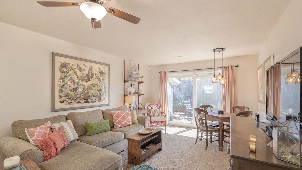 Photo of Bedroom in Monterey