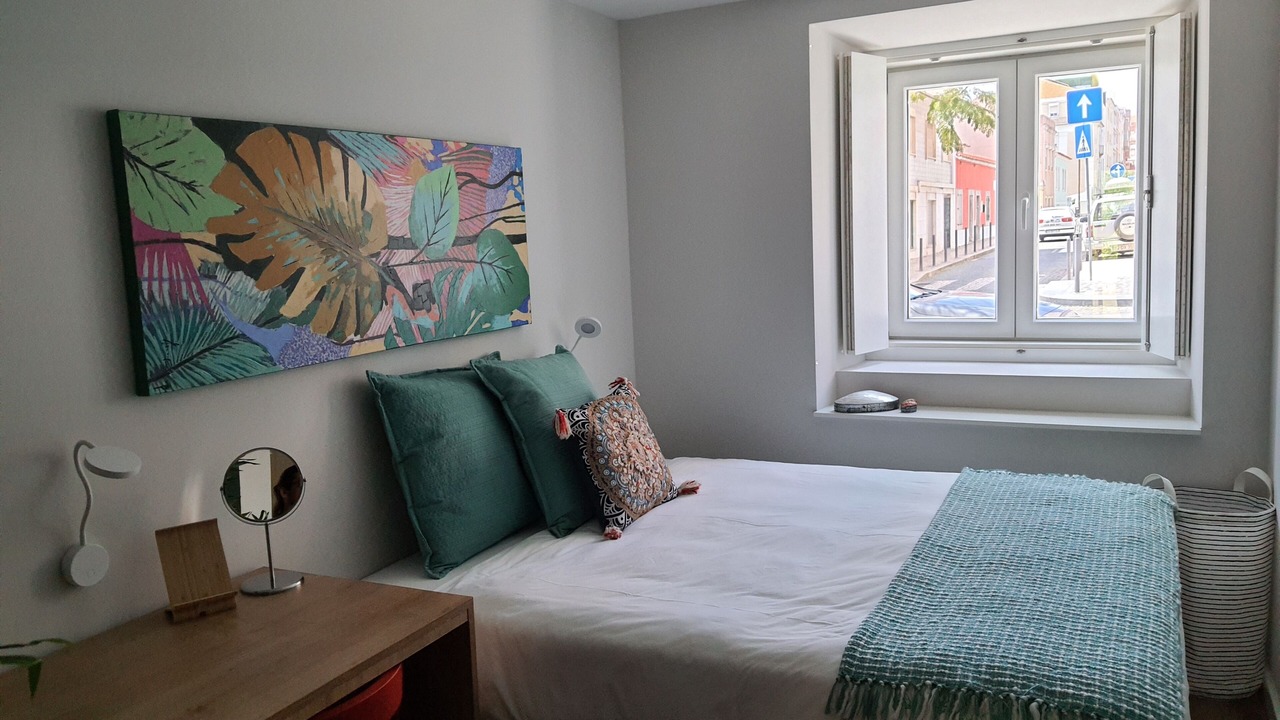 Photo of Bedroom in Linda-a-Velha