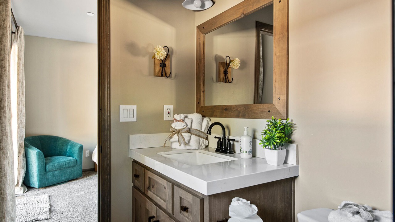 Photo of Bathroom in Woodlands