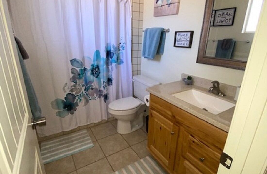 Photo of Bathroom in Bullhead City