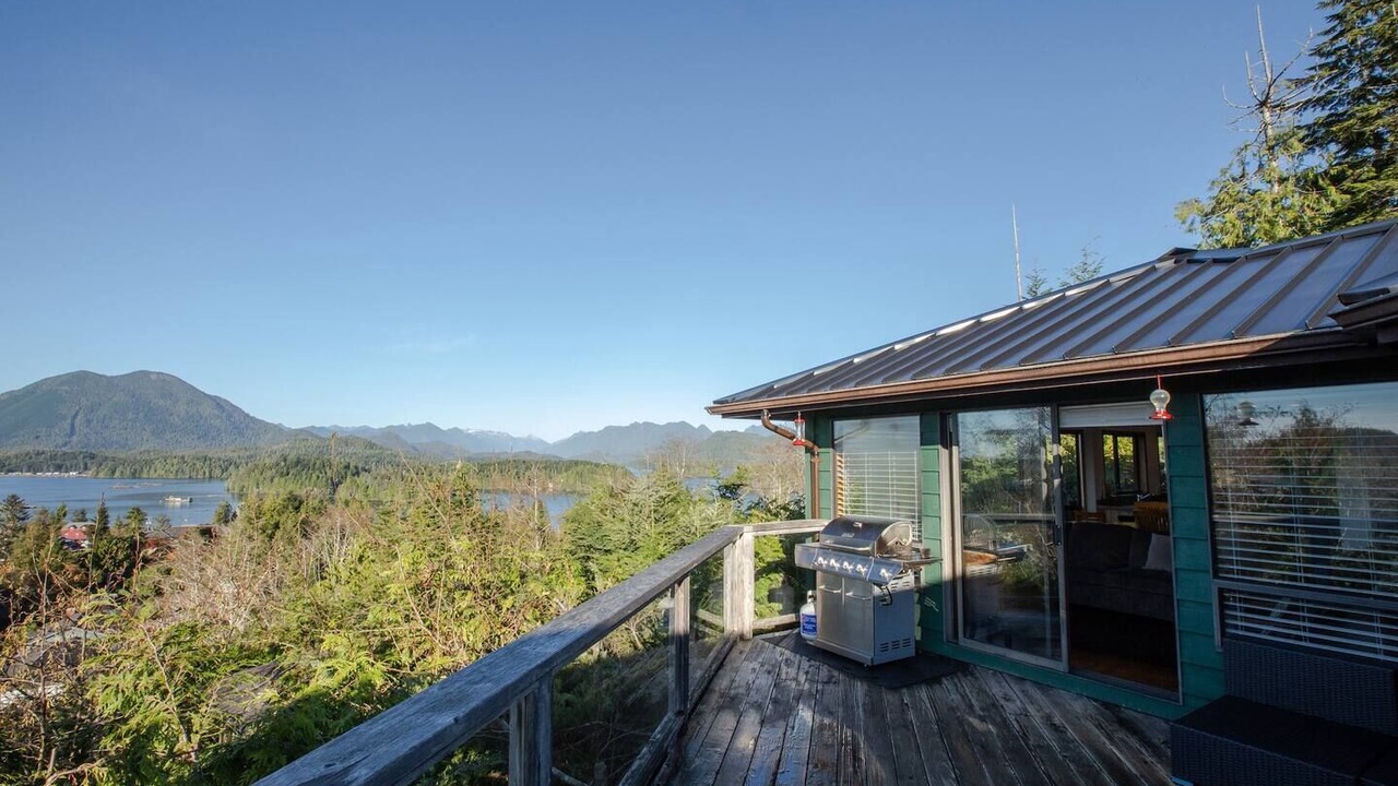 Photo of Others in Tofino