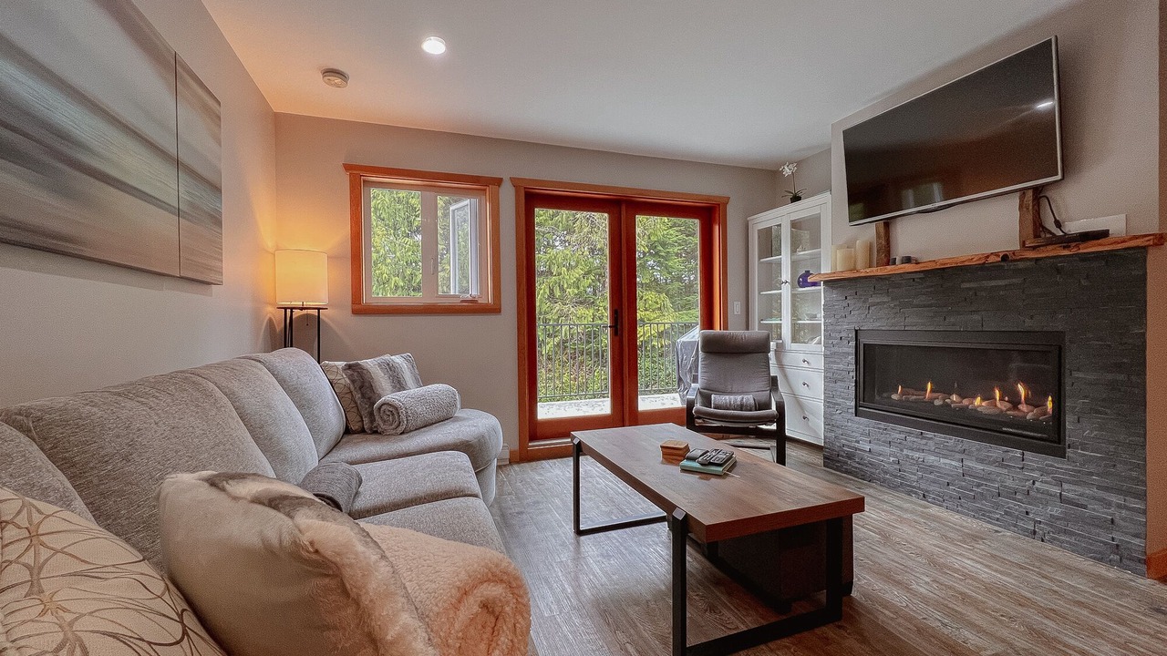 Photo of Livingroom in Tofino