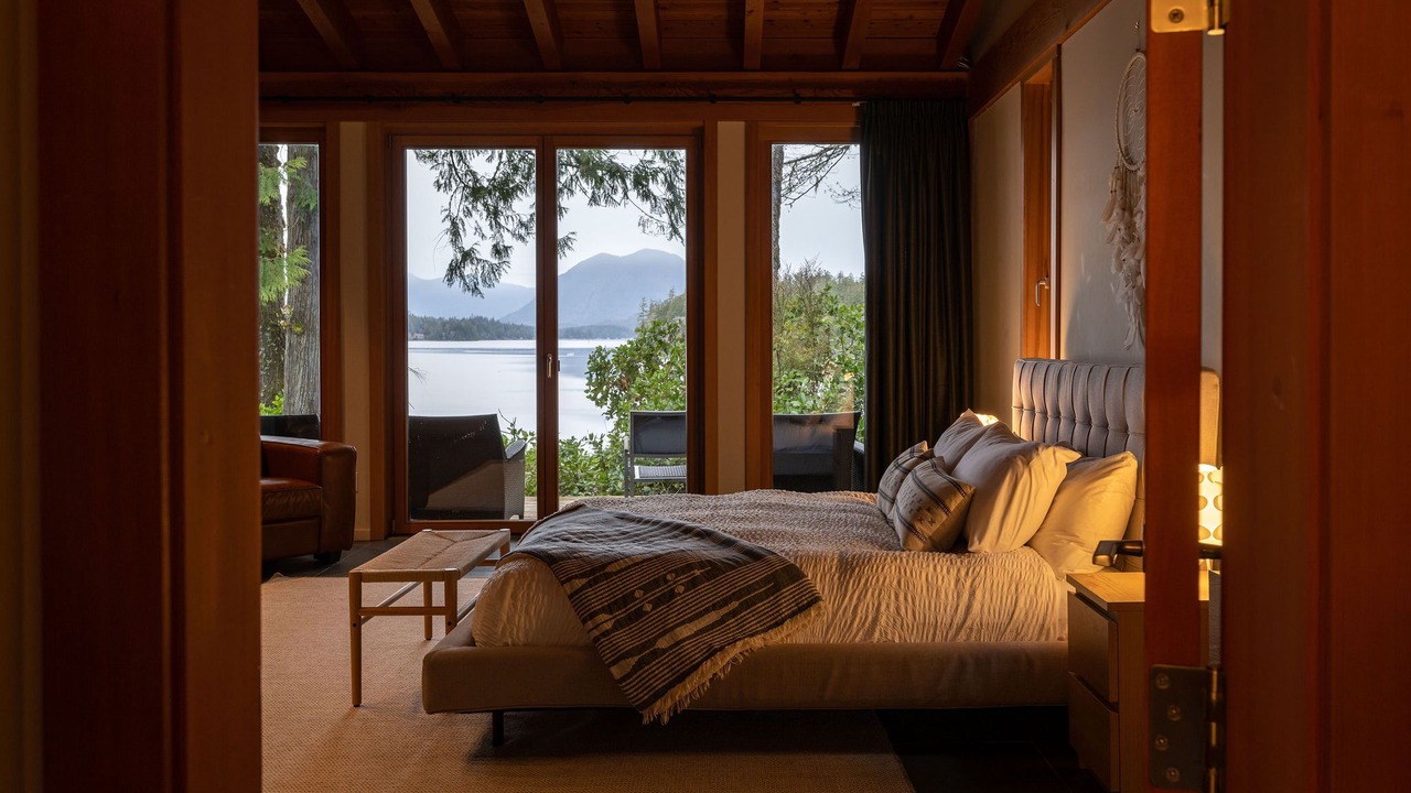 Photo of Others in Tofino