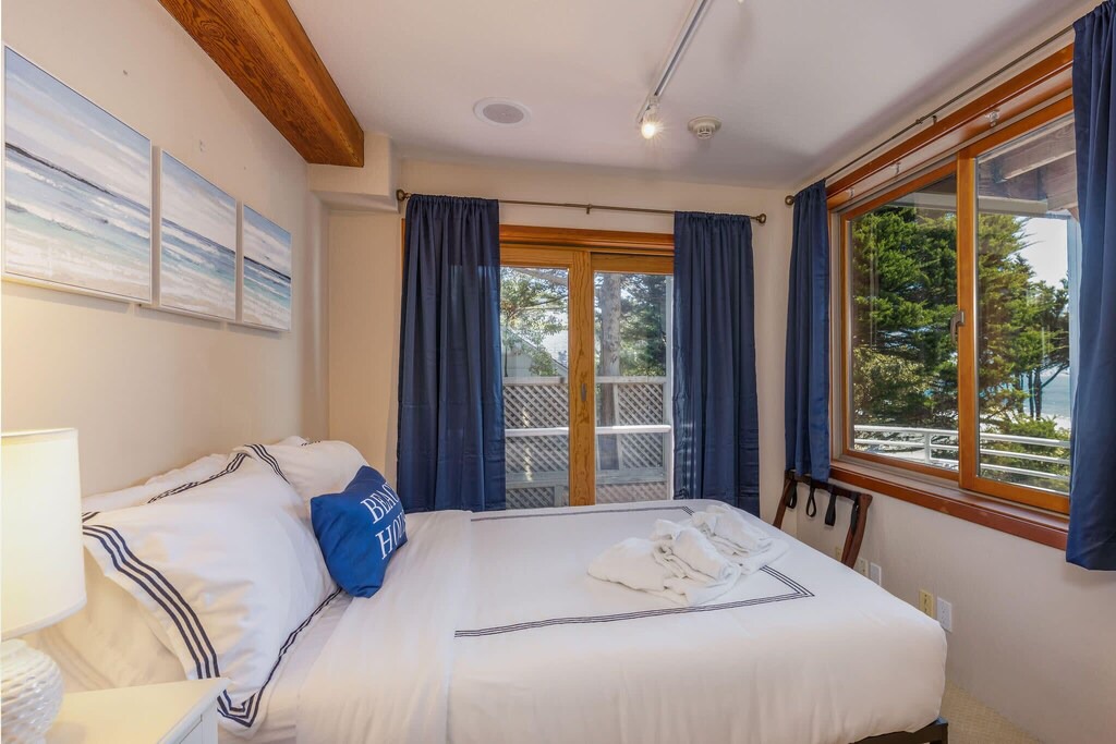 Photo of Bedroom in El Granada