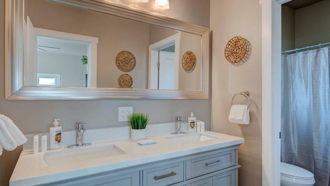 Photo of Bathroom in West University