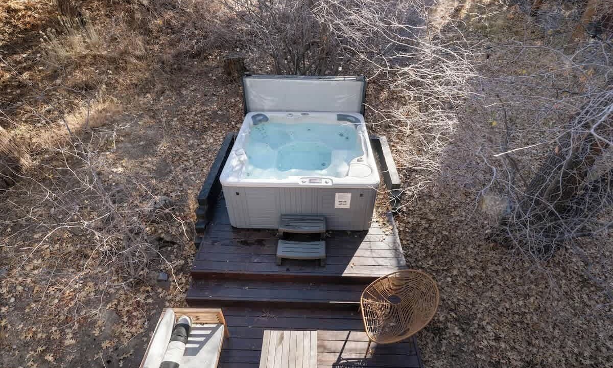 Photo of Outdoor in Upper Moonridge