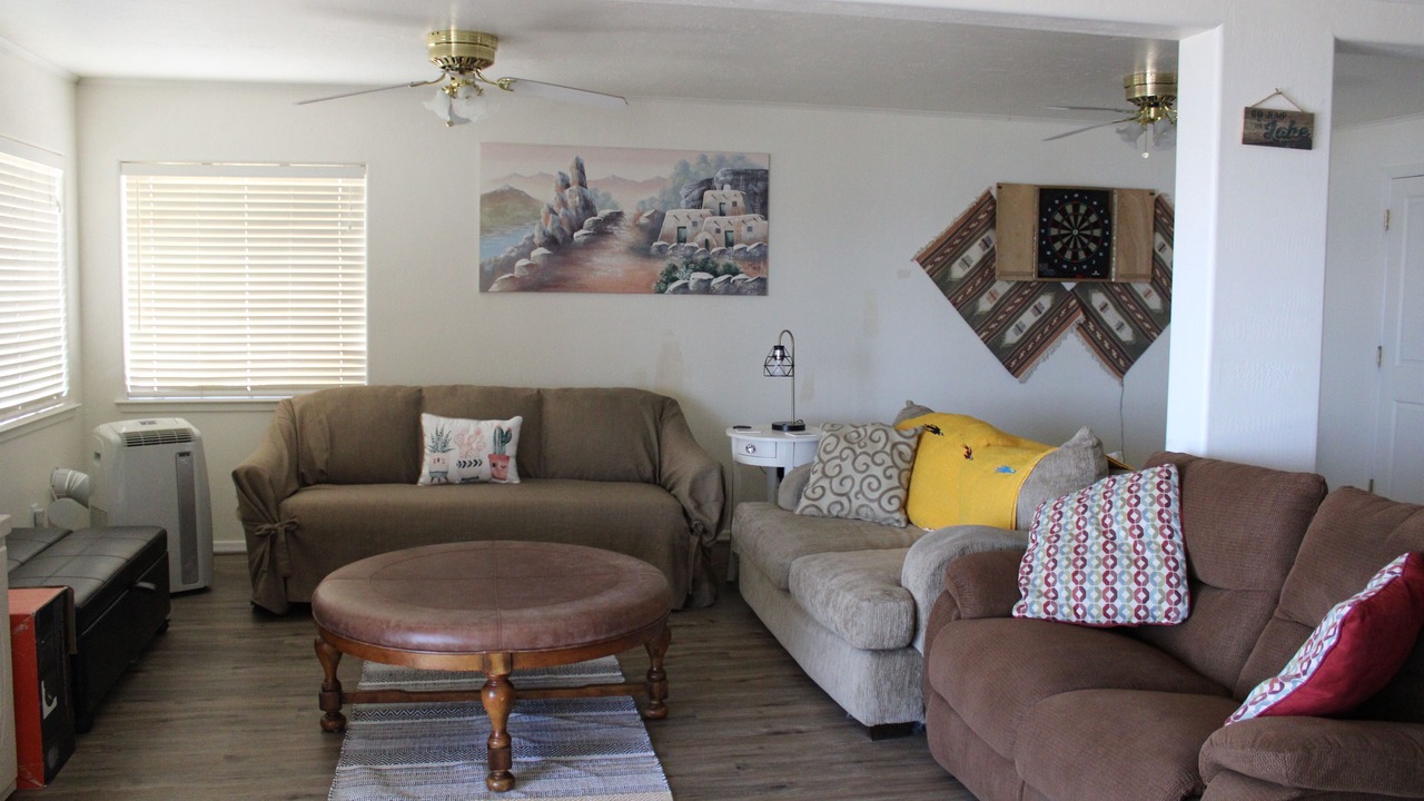 Photo of Livingroom in Havasu Lake