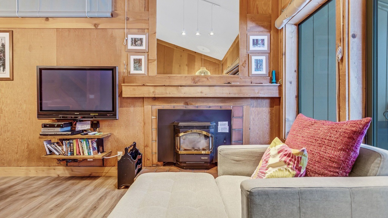Photo of Bedroom in Bear Valley