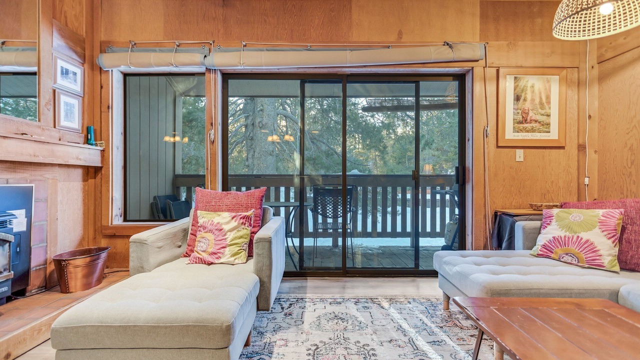 Photo of Bedroom in Bear Valley