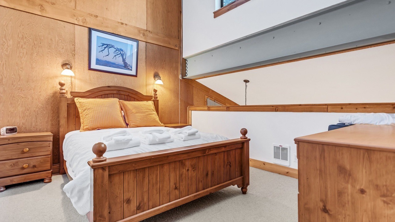 Photo of Bedroom in Bear Valley
