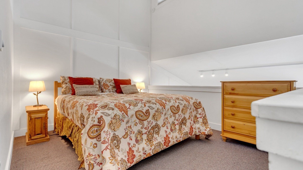Photo of Bedroom in Bear Valley