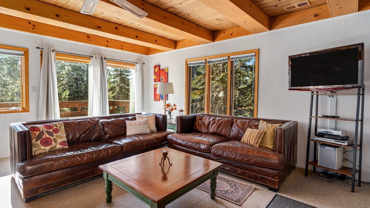 Photo of Bedroom in Bear Valley