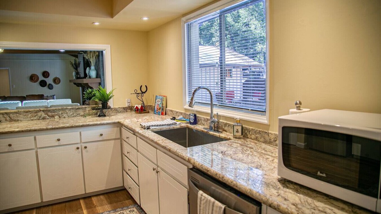 Photo of Kitchen in Idyllwild