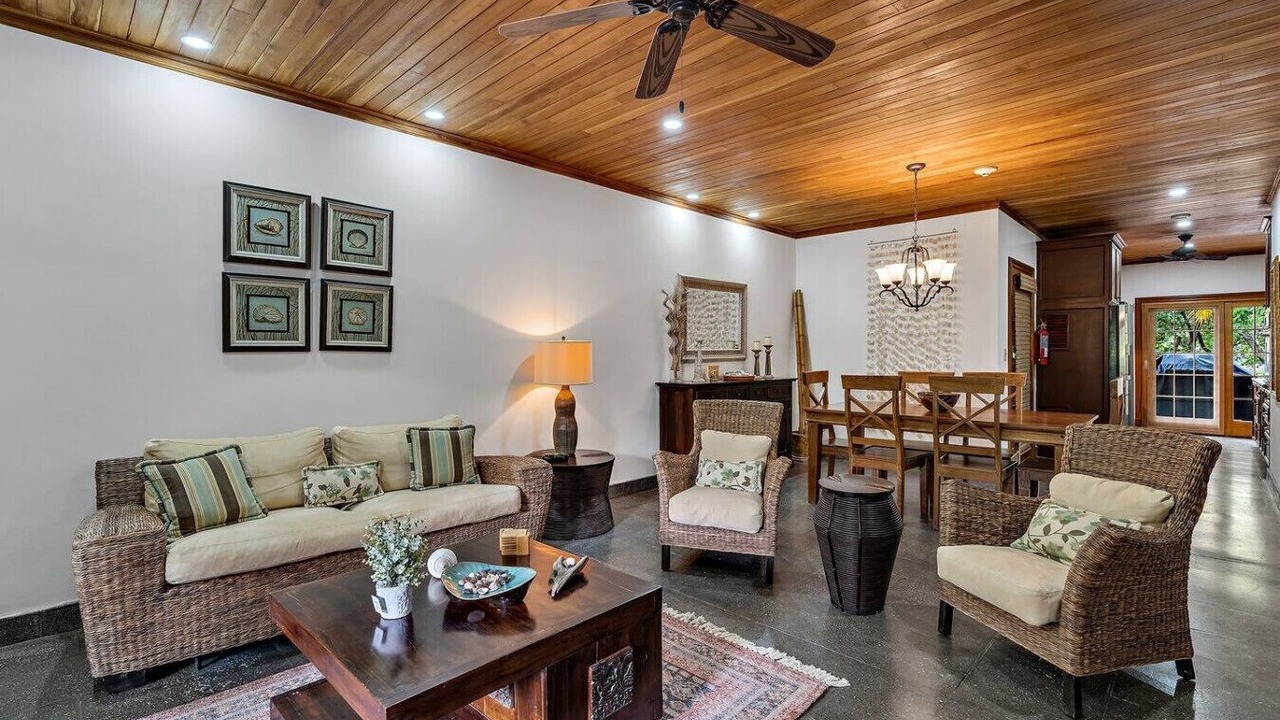 Photo of Livingroom in Playa Langosta