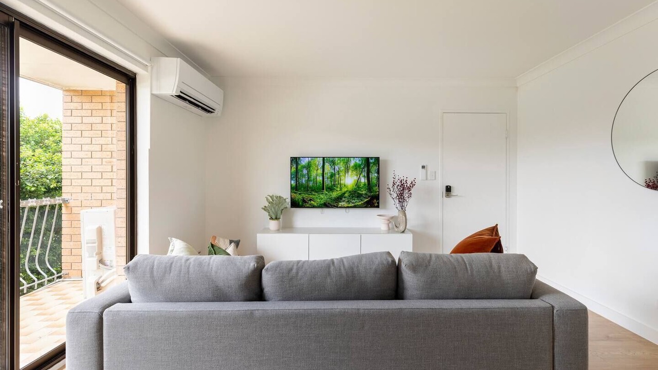 Photo of Livingroom in Ascot
