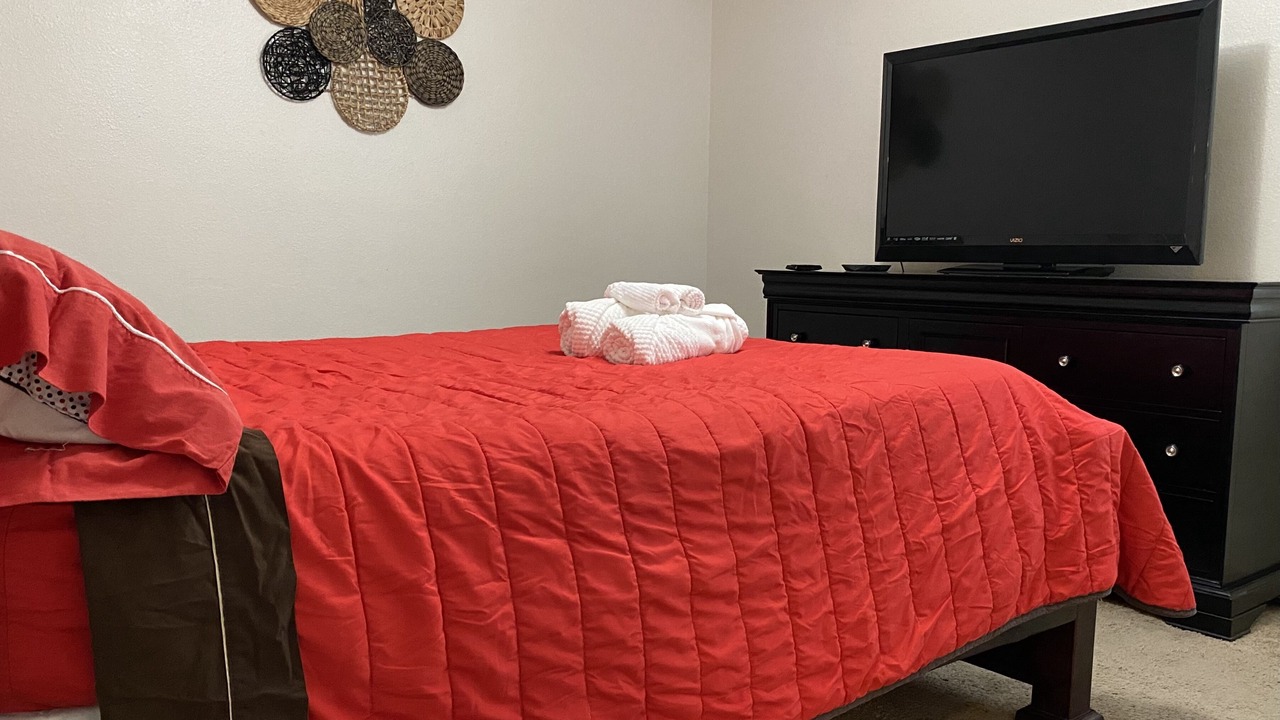Photo of Bedroom in Tulare
