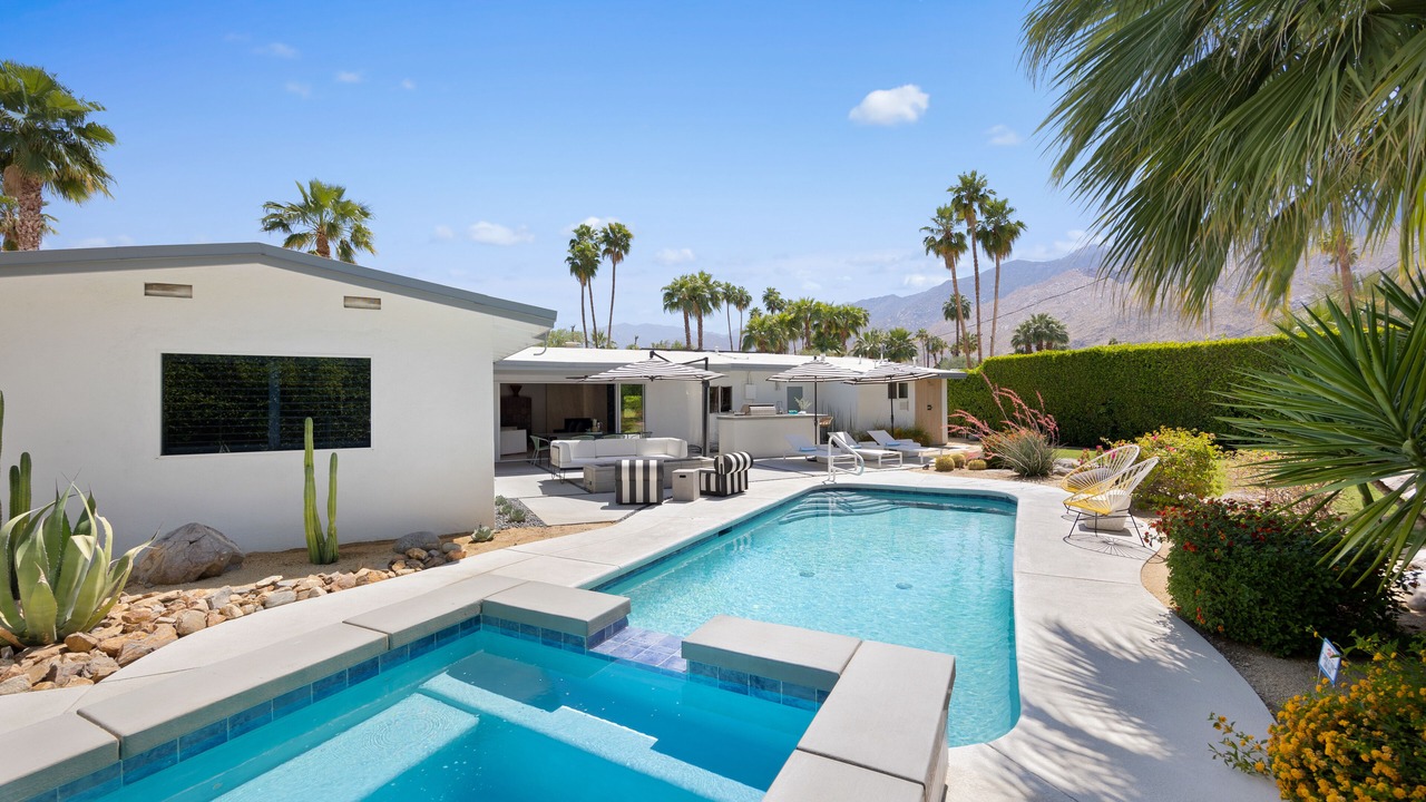 Photo of Outdoor in Tahquitz River Estates