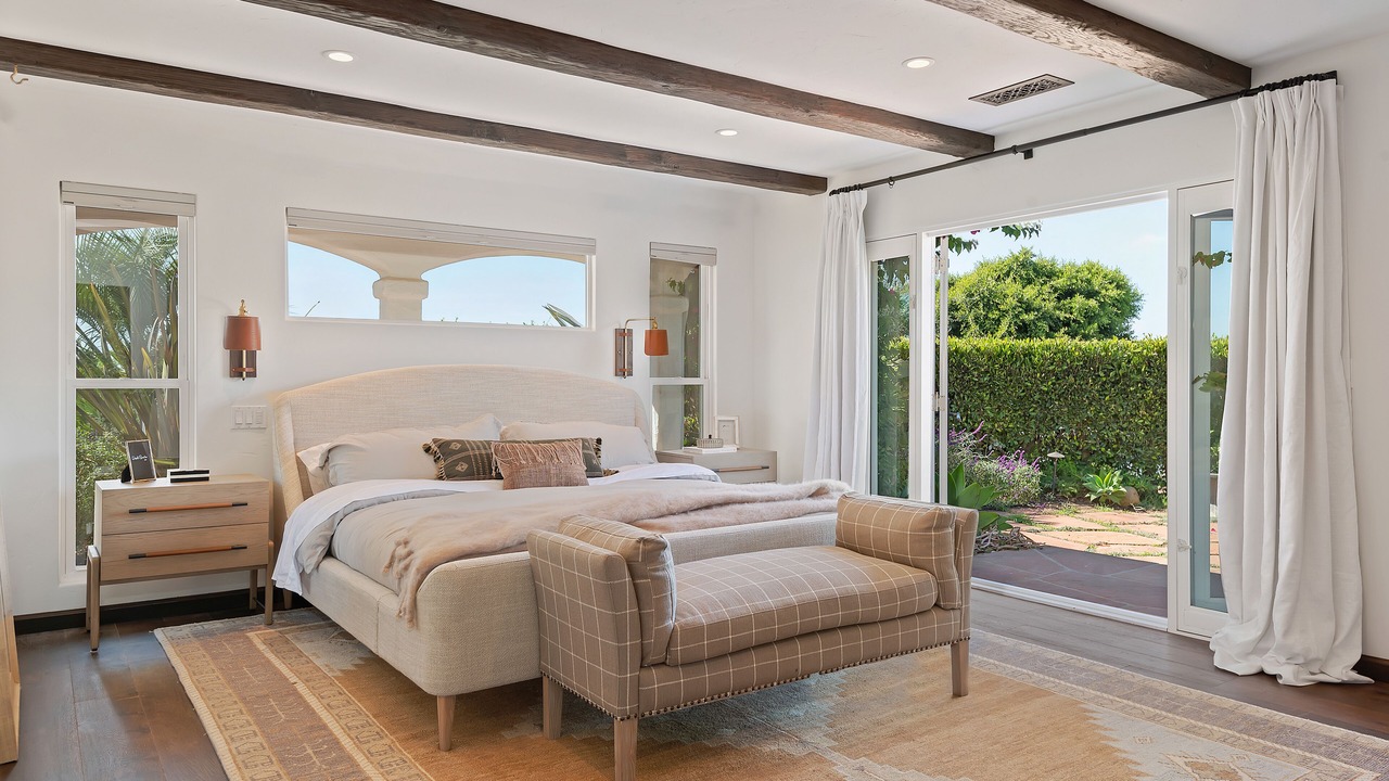 Photo of Bedroom in Carpinteria