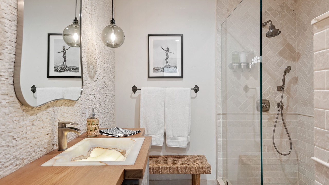 Photo of Bathroom in Carpinteria