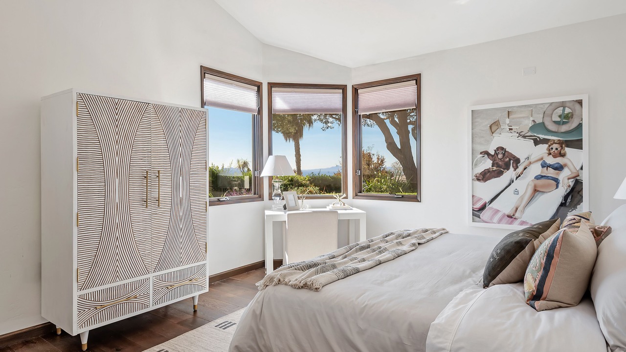 Photo of Bedroom in Carpinteria