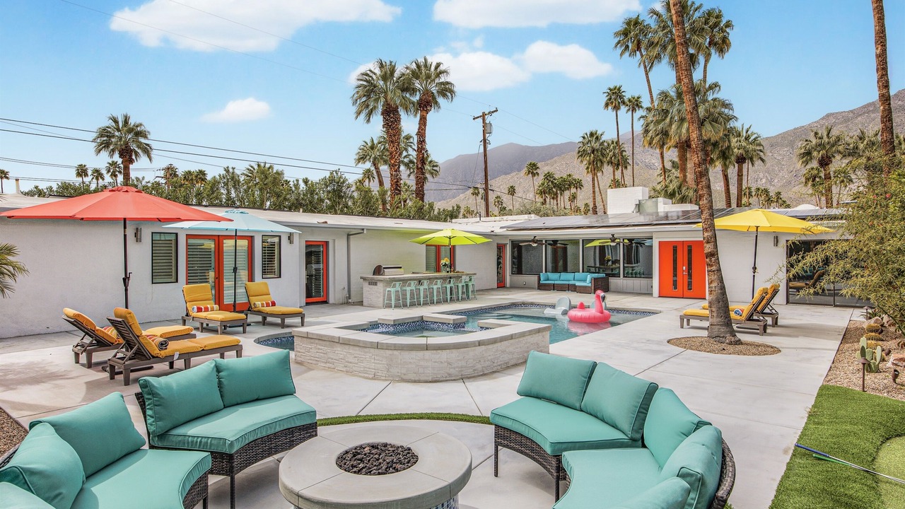 Photo of Outdoor in Tahquitz River Estates