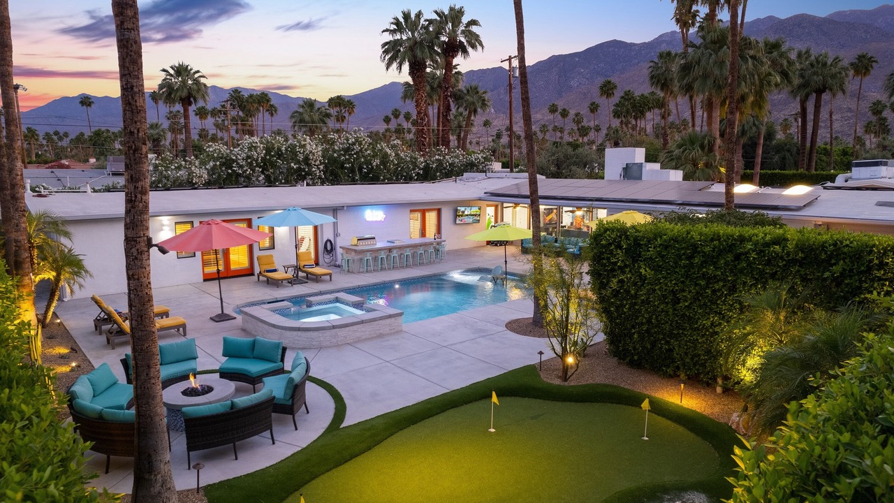 Photo of Outdoor in Tahquitz River Estates
