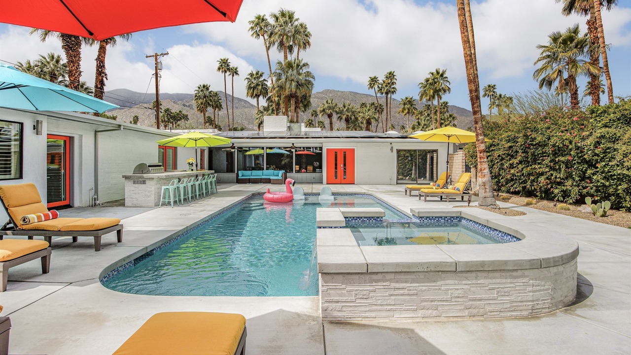 Photo of Outdoor in Tahquitz River Estates