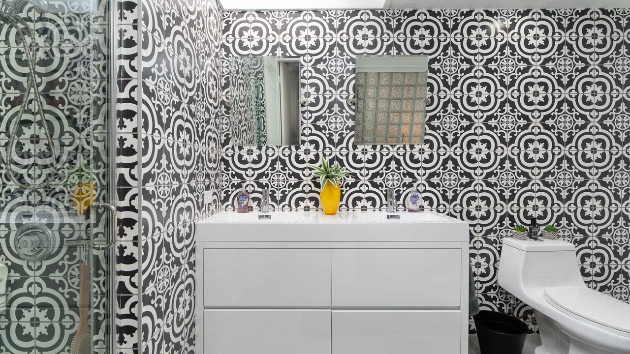 Photo of Bathroom in Palm Desert