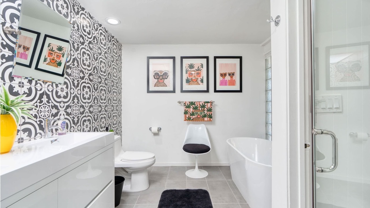Photo of Bathroom in Palm Desert
