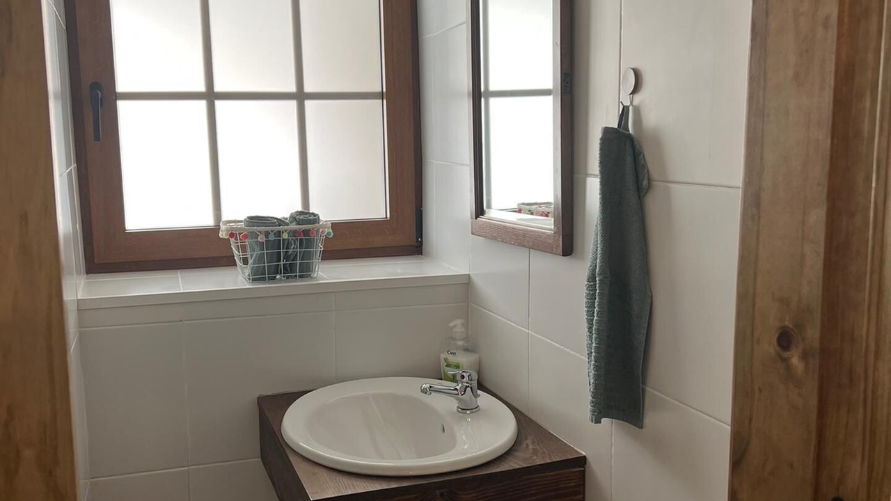 Photo of Bathroom in Penela
