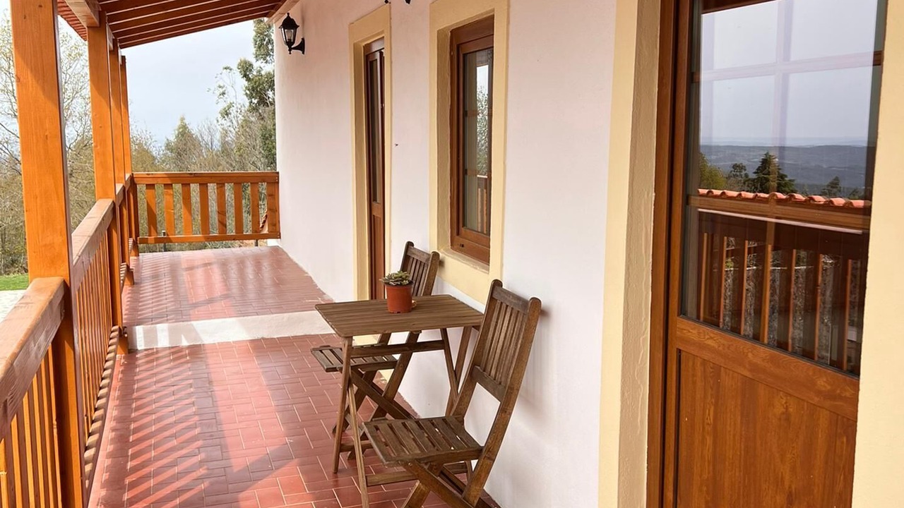Photo of Patio Balcony in Penela