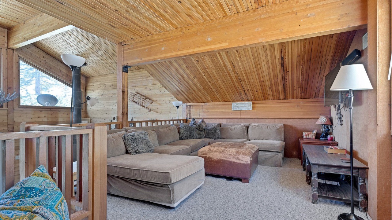 Photo of Bedroom in Bear Valley