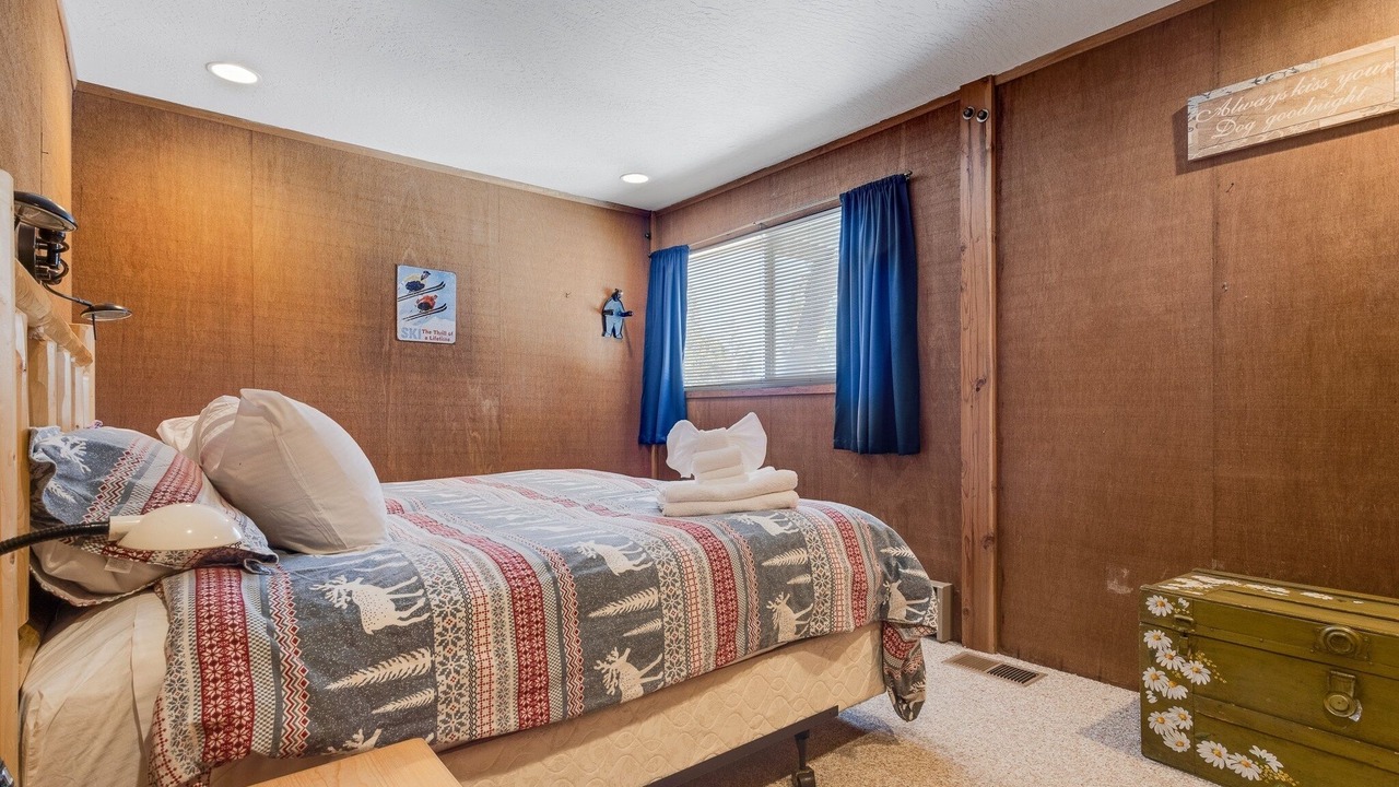 Photo of Bedroom in Bear Valley