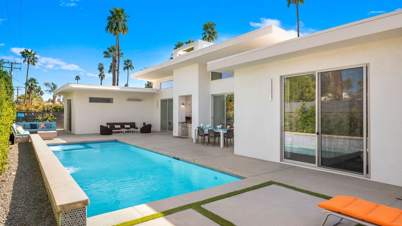 Photo of Outdoor in Tahquitz River Estates