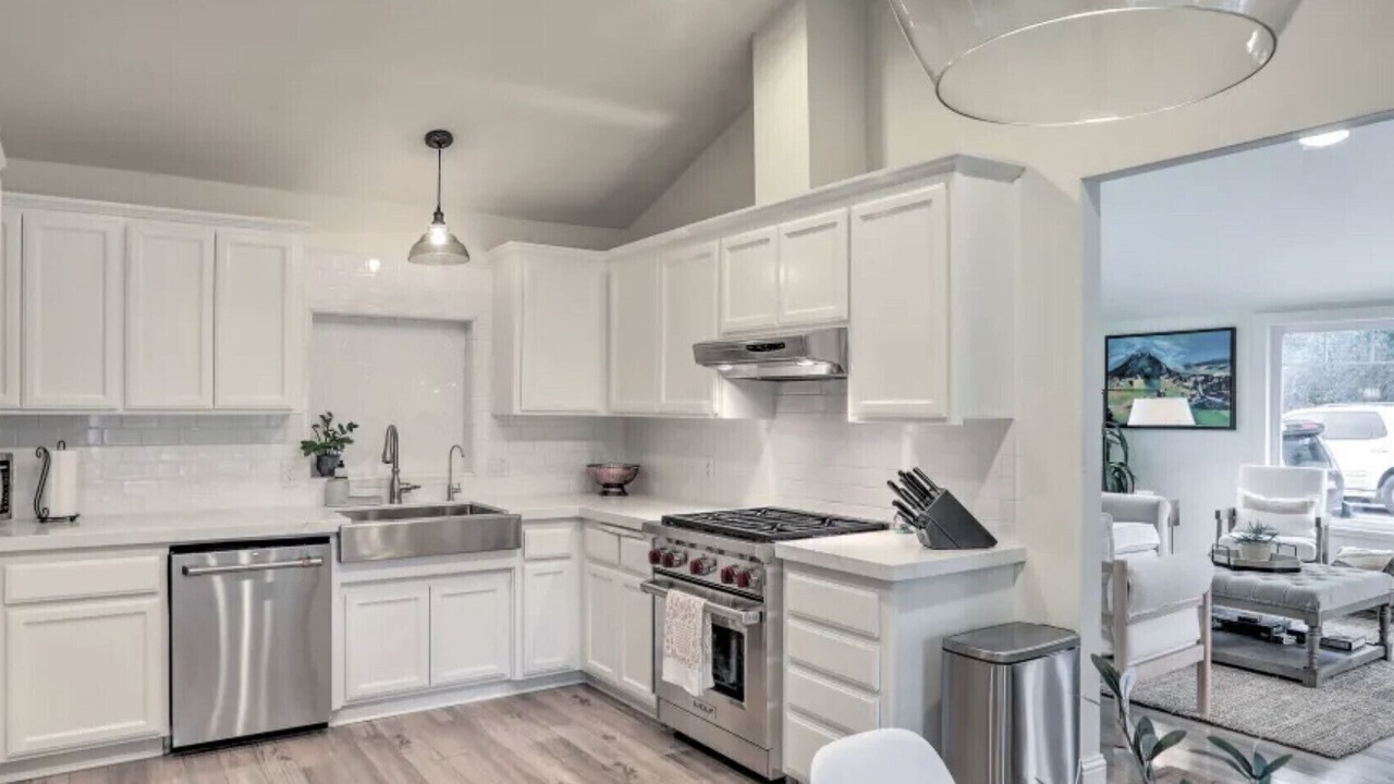 Photo of Kitchen in Callender