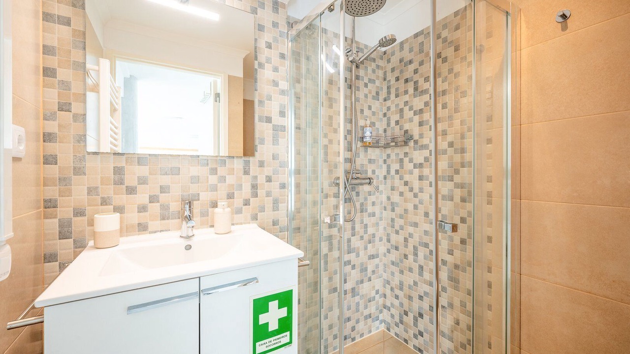 Photo of Bathroom in Caparica